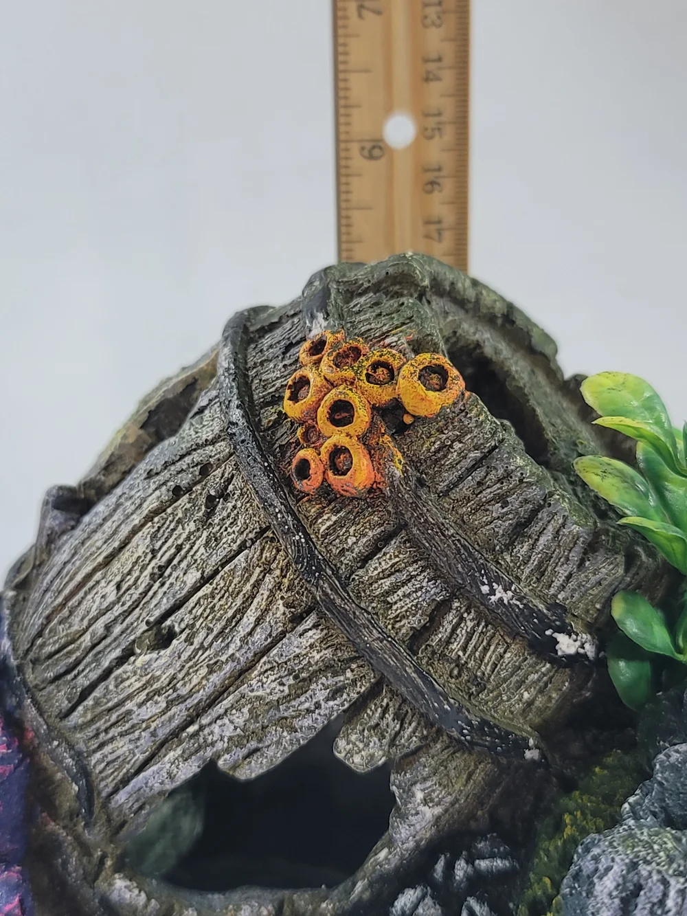 Top Fin Aquarium Decoration Fish Tank Resin Rock Barnacle Barrel Cave Ornament